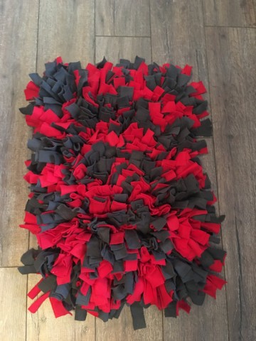 Zwartrode snuffelmat